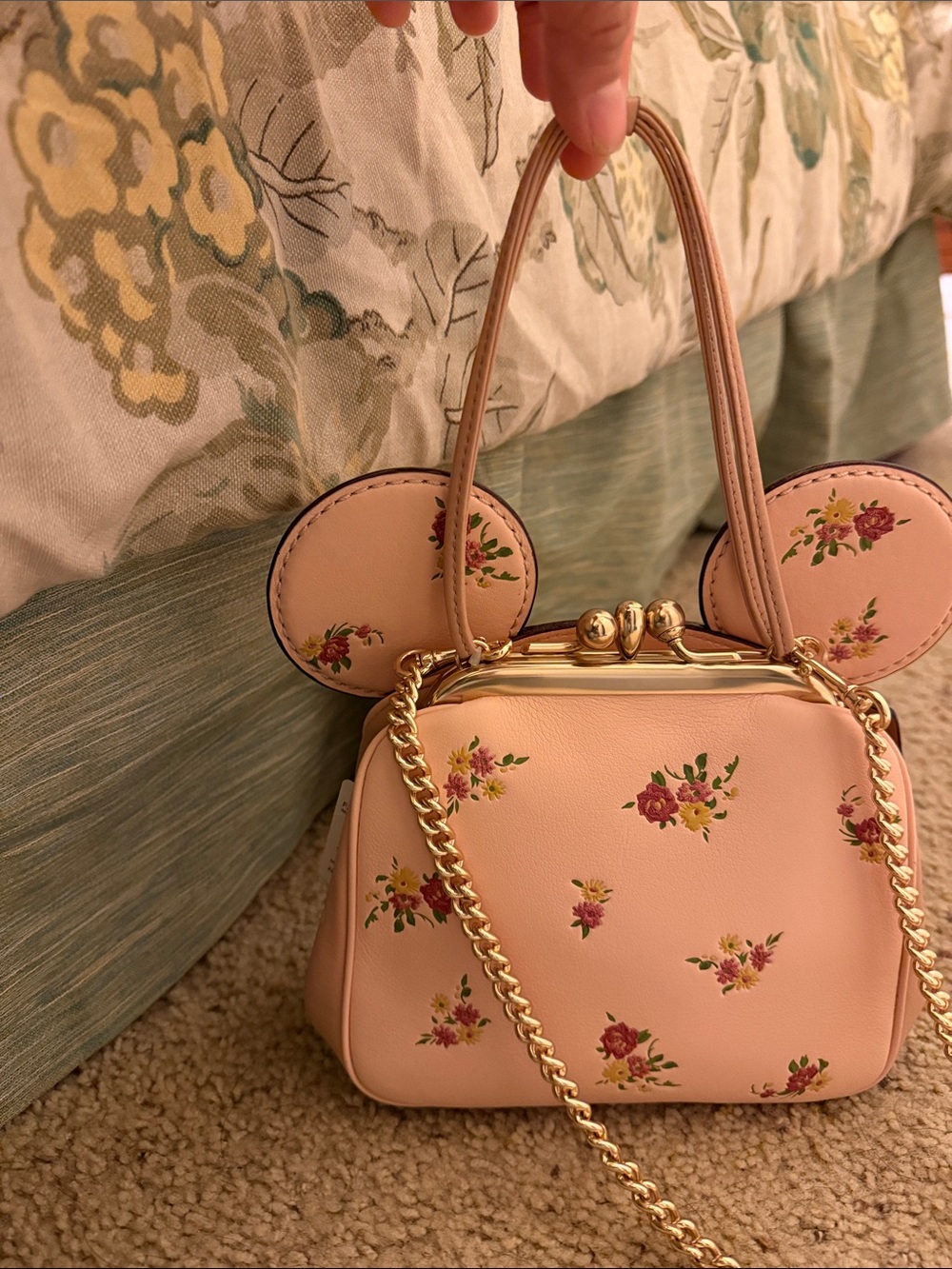 New w/tags COACH Disney X Kisslock Bag Vintage Pink Minnie Ears Limited Edition - Picture 2 of 10
